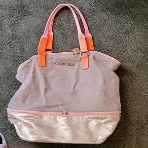 Victoria's Secrets bag